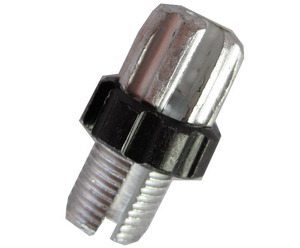 Bowden&aacute;ll&iacute;t&oacute; csavar &aacute;tm. 10mm