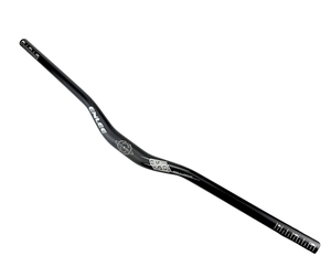 Enlee korm&aacute;ny 780/25 31,8mm